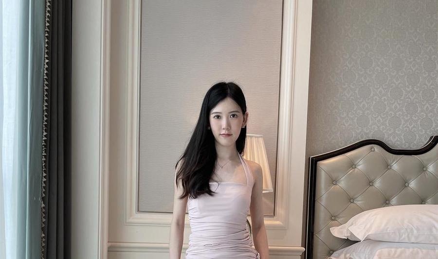 chloe霏霏高端法式：令人陶醉的唯美摄影作品