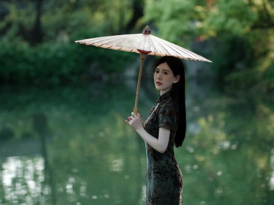 Chloe霏霏足部合集：超燃cos作品，不容错过