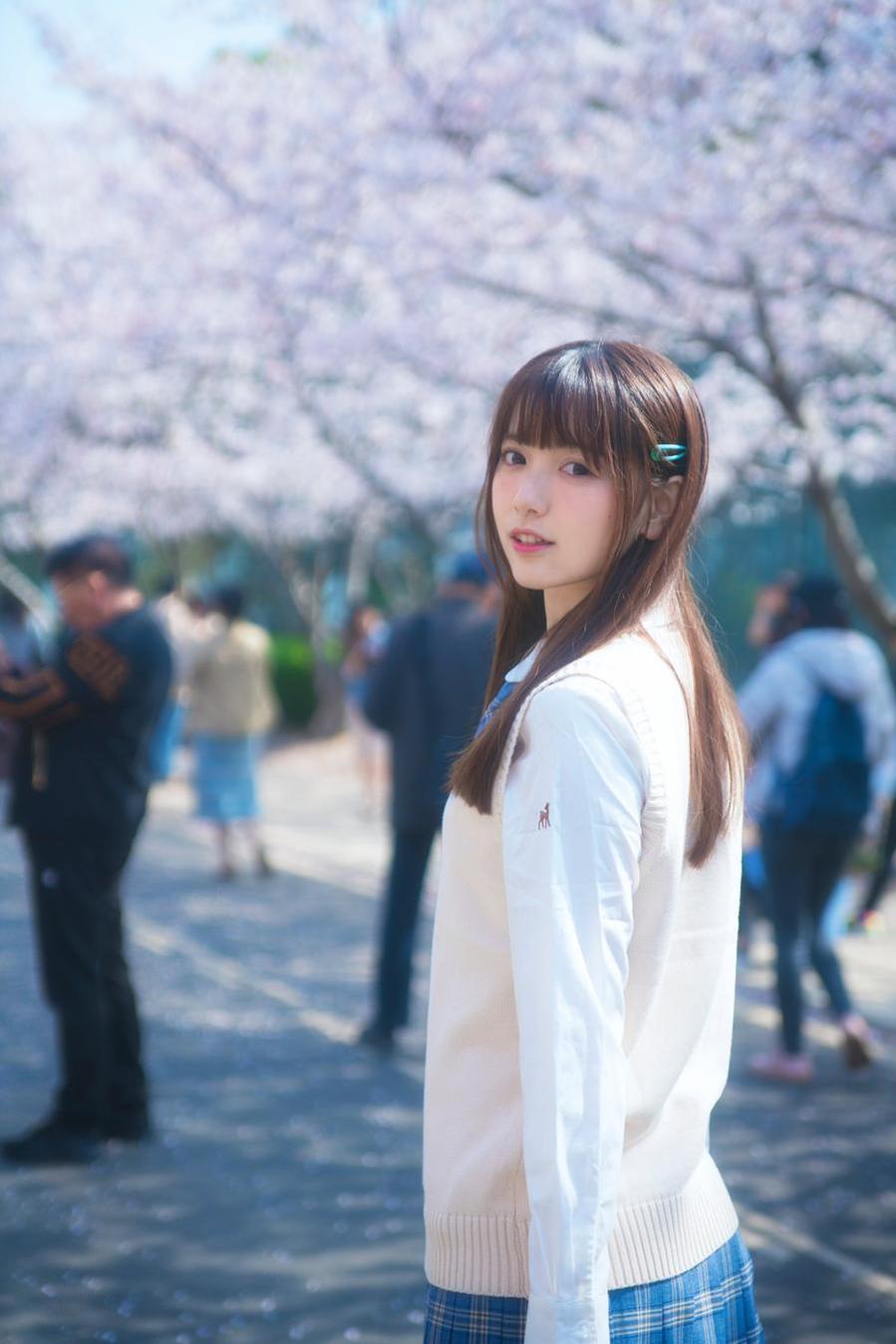 kyokyo沉迷汉堡王真名叫什么，这套高清原图绝不能错过