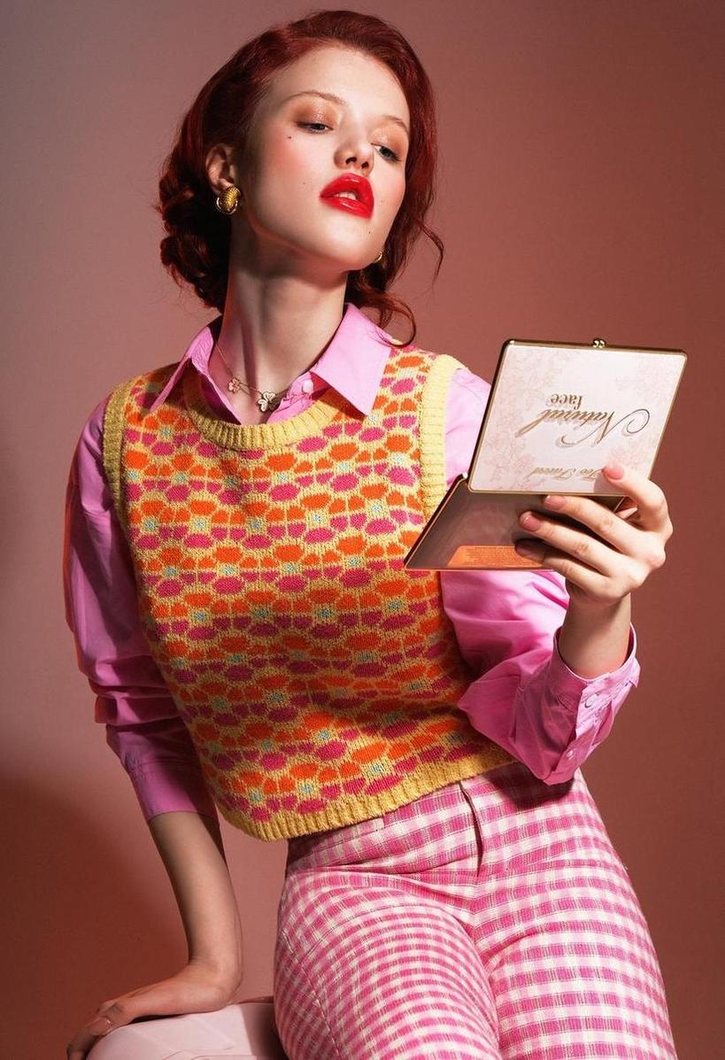 俄罗斯ladalyumos的原图献上：尽情欣赏cos美女的风采