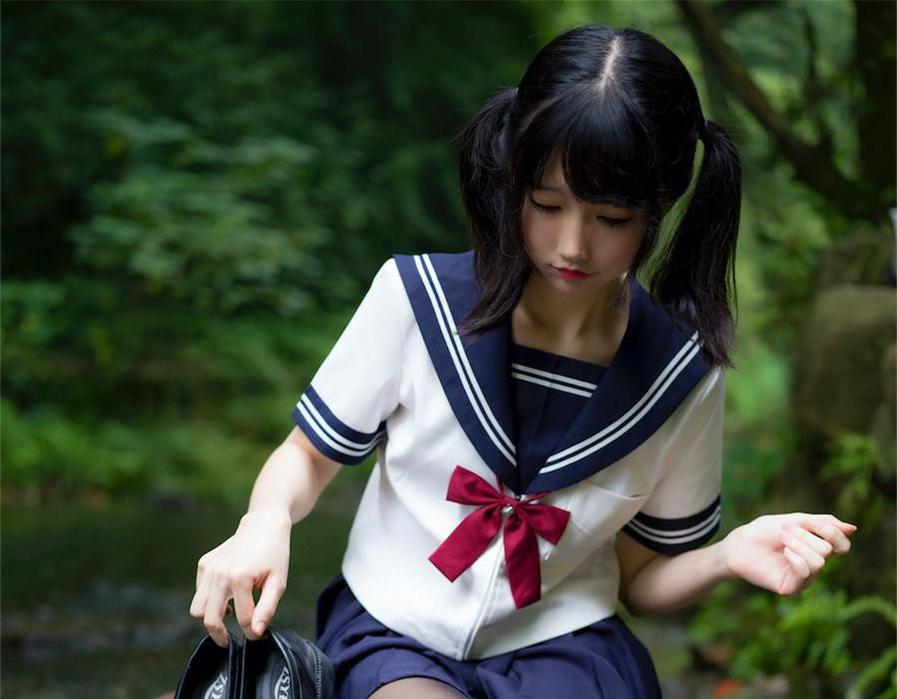 Nagisa魔物喵原神刻晴酱的作品揭秘：神秘冰火交织的双重属性