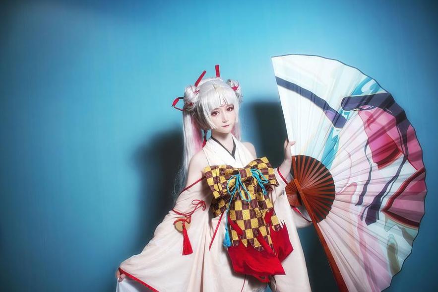 参加cosplay比赛的yui金鱼cos洛天依花嫁，难以置信的更新