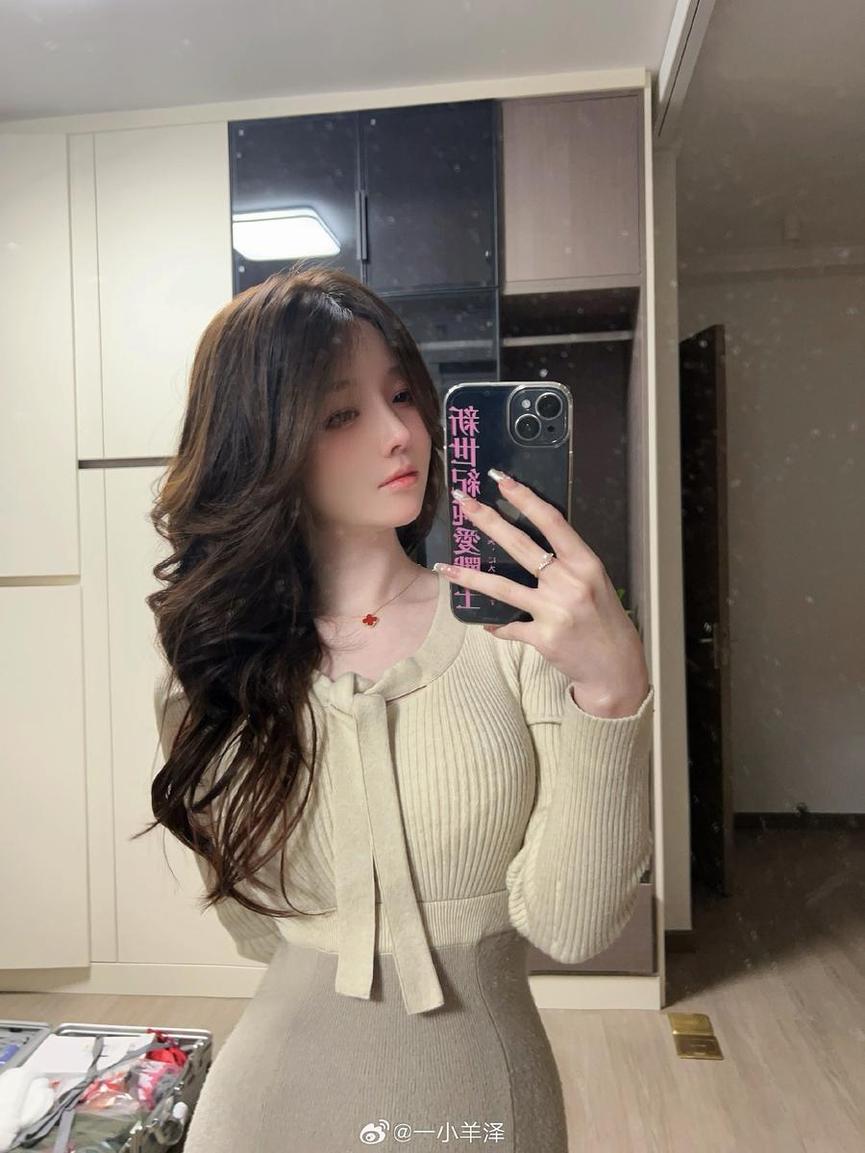 高清晰度的一小央泽全套原图，带你领略视觉盛宴