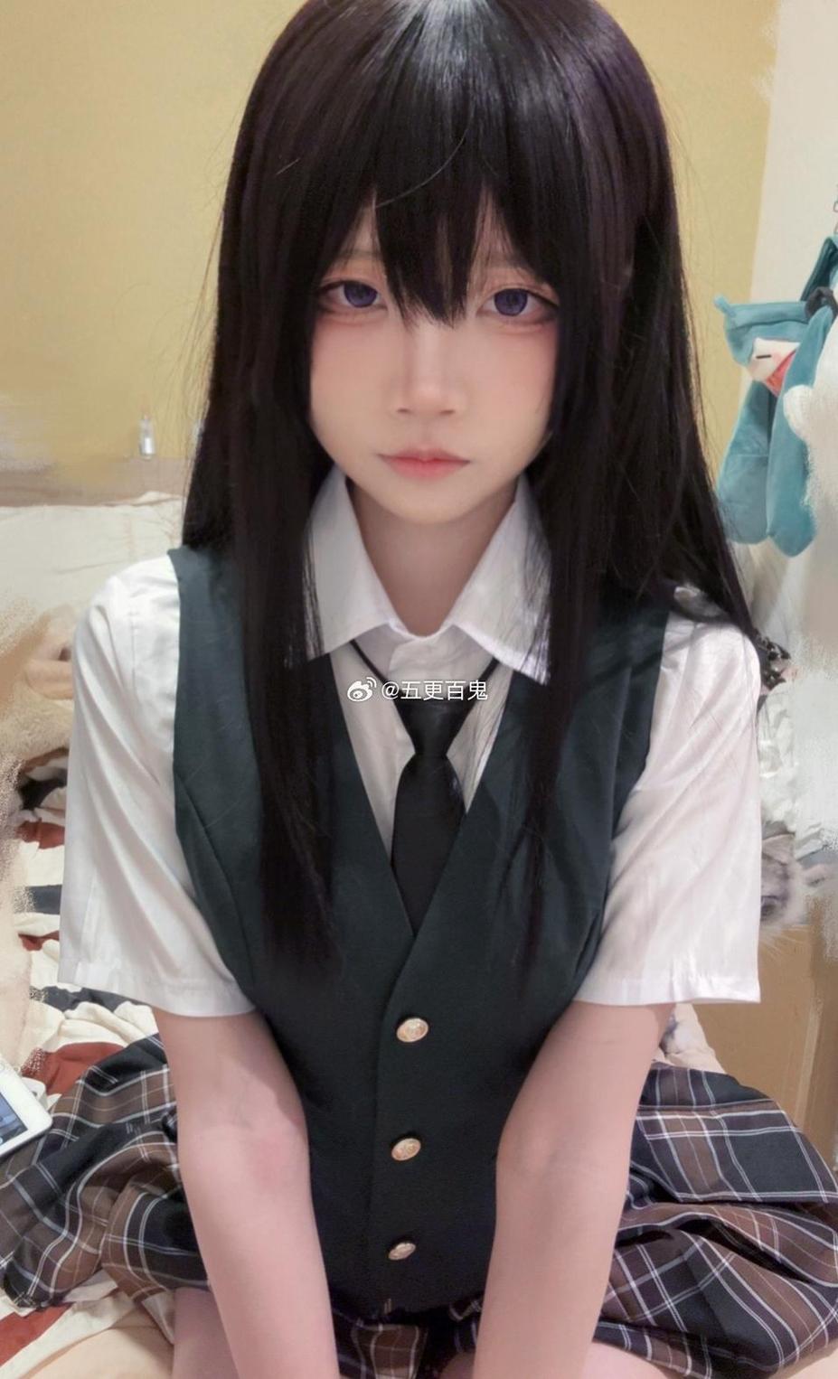 洋溢着迷人的灵气，五更百鬼乐摄图原图完美呈现。