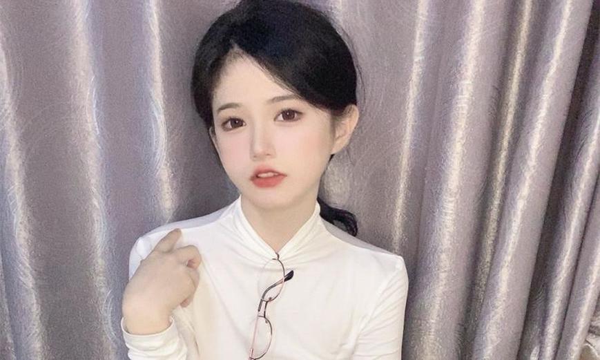 融入时尚元素的原图图包：倦倦喵的作品集在线观看，别具匠心