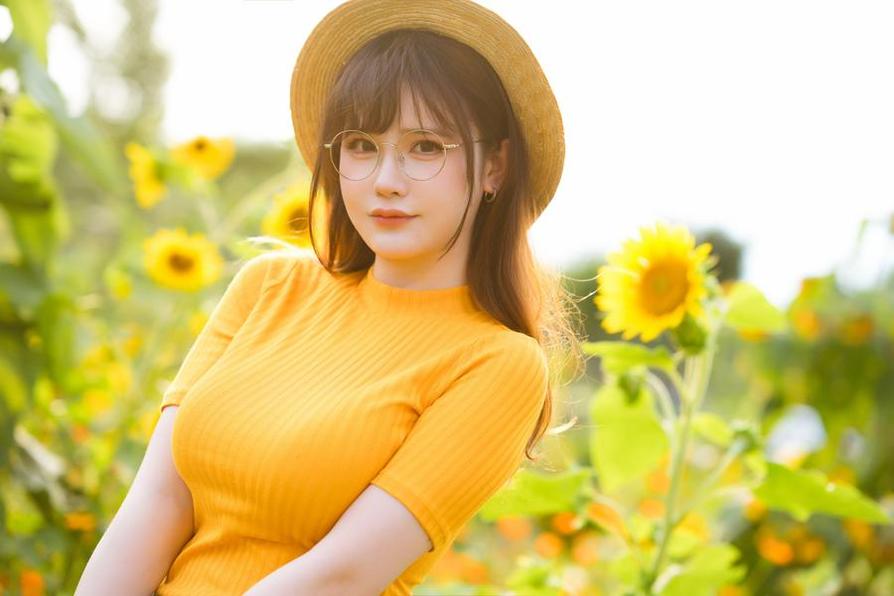 前羽rr汤物语：热血作品英姿飒爽