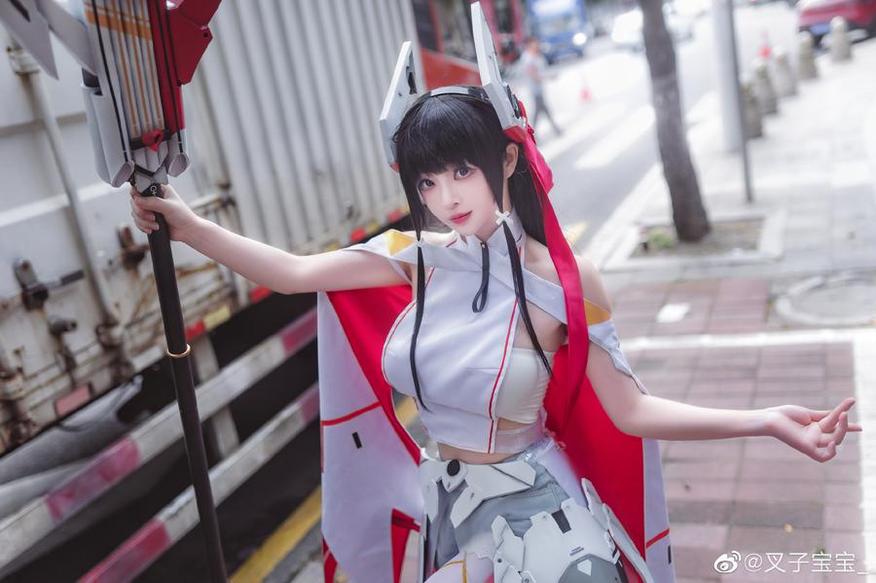 叉子宝宝cos鸢，原图放送，尽览惊人场景。
