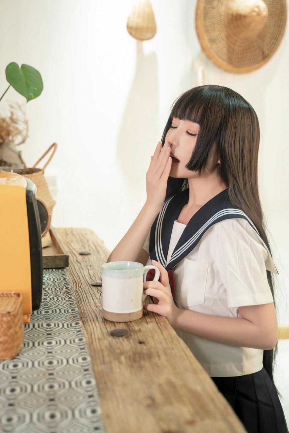 散步路上？别忘了看看喵小吉花絮哪里有这些精美照片哦~