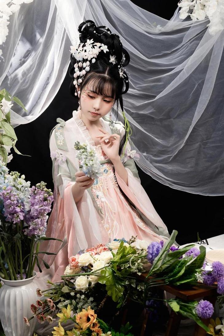 喵小吉在线预览：摄影大赛精选，让你见识不同风格