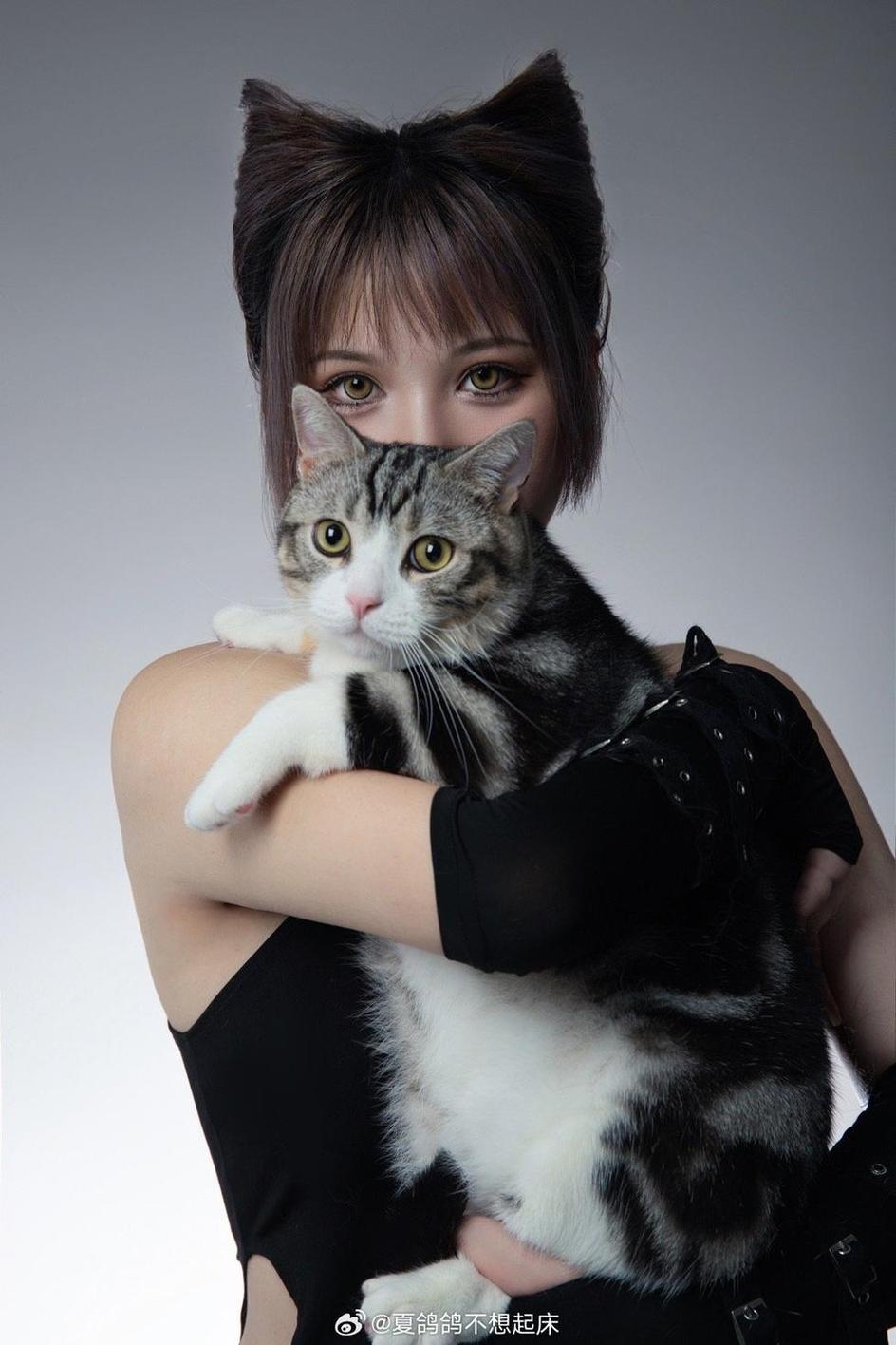 神仙姐姐：夏鸽鸽不想起床甘雨cos摄影唯美经典