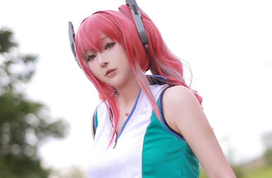 小容仔咕咕咕圣诞礼物免费，摄影天才出品的高清美图分享。