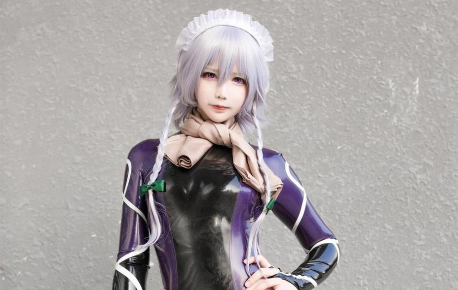 抱走莫子免费，无删经典摄影作品，全方位呈现独特的艺术风格