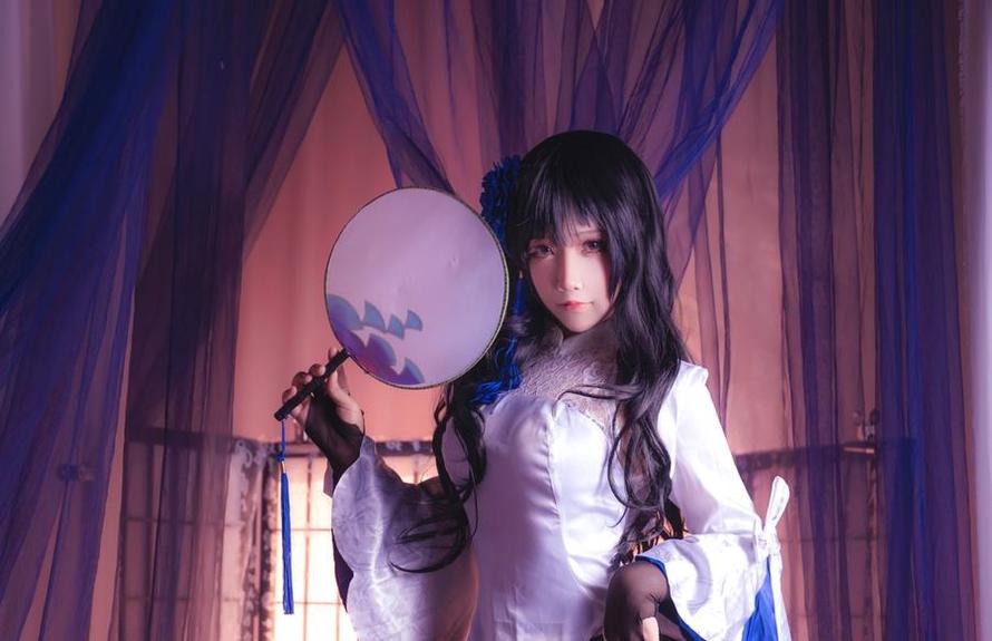 跟着cos博主学习抱走莫子竞技泳装cosplay心得分享