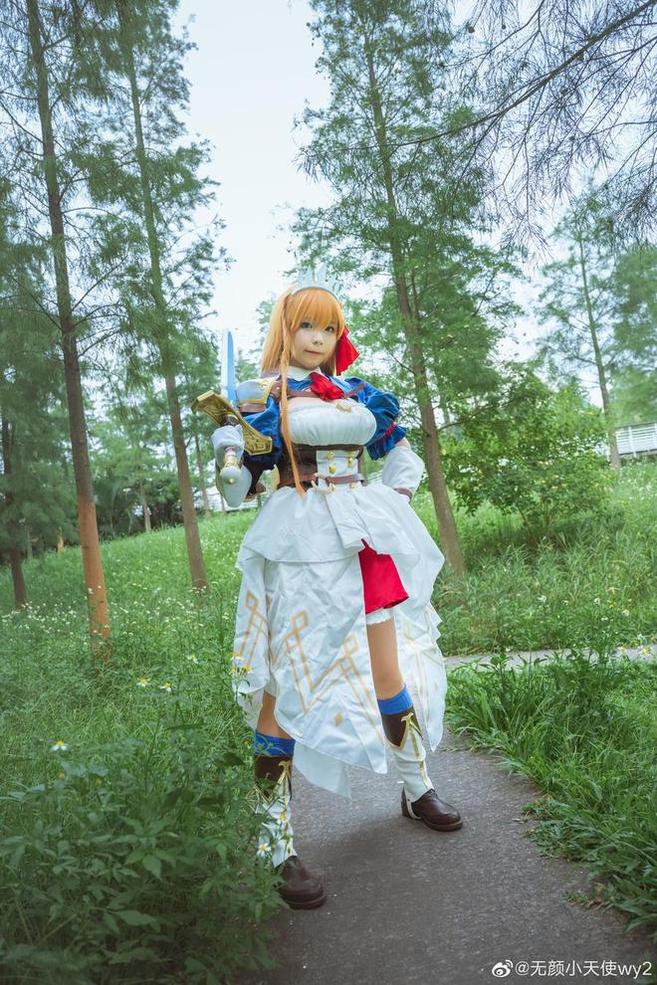 无颜小天使不想加班，只想分享更多的原图作品。