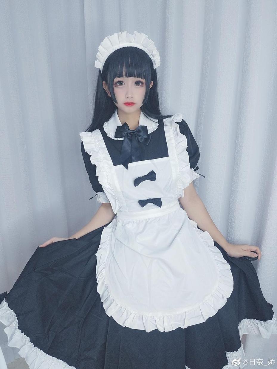 日奈娇衬衫小狗原图无限欣赏