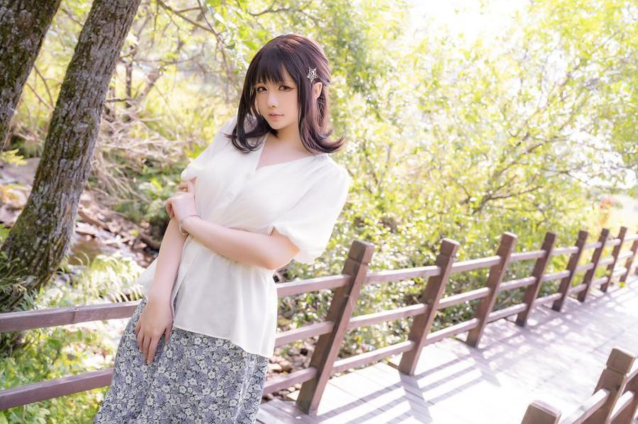 美图图包分享：星之迟迟玛丽罗斯cos的绝美表现力