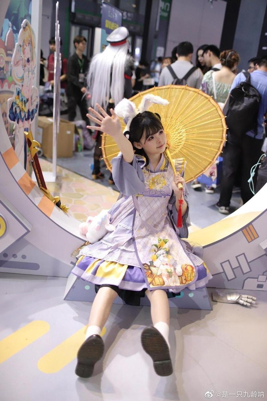 B站是一只九龄身高分享最新更新的cos作品