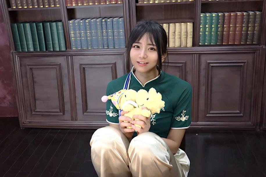 独具匠心的柳丸全部作品集，为你带来未曾见过的美图。