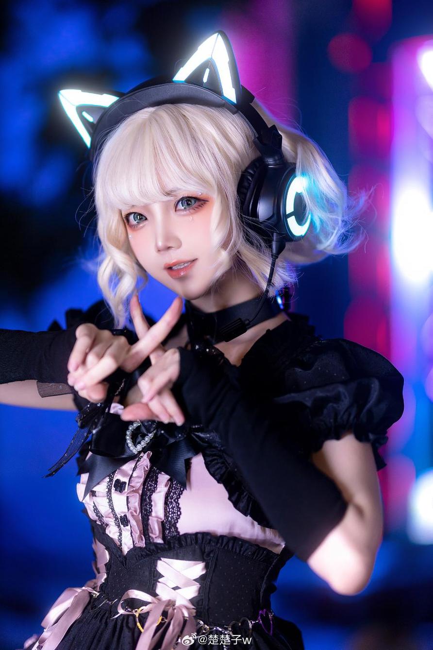 楚楚子个人资料曝光，一起来看她的cos精选照片