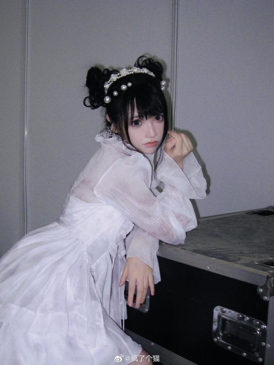 疯了个猫青花旗袍照片，这才是真正的cos作品之精髓所在