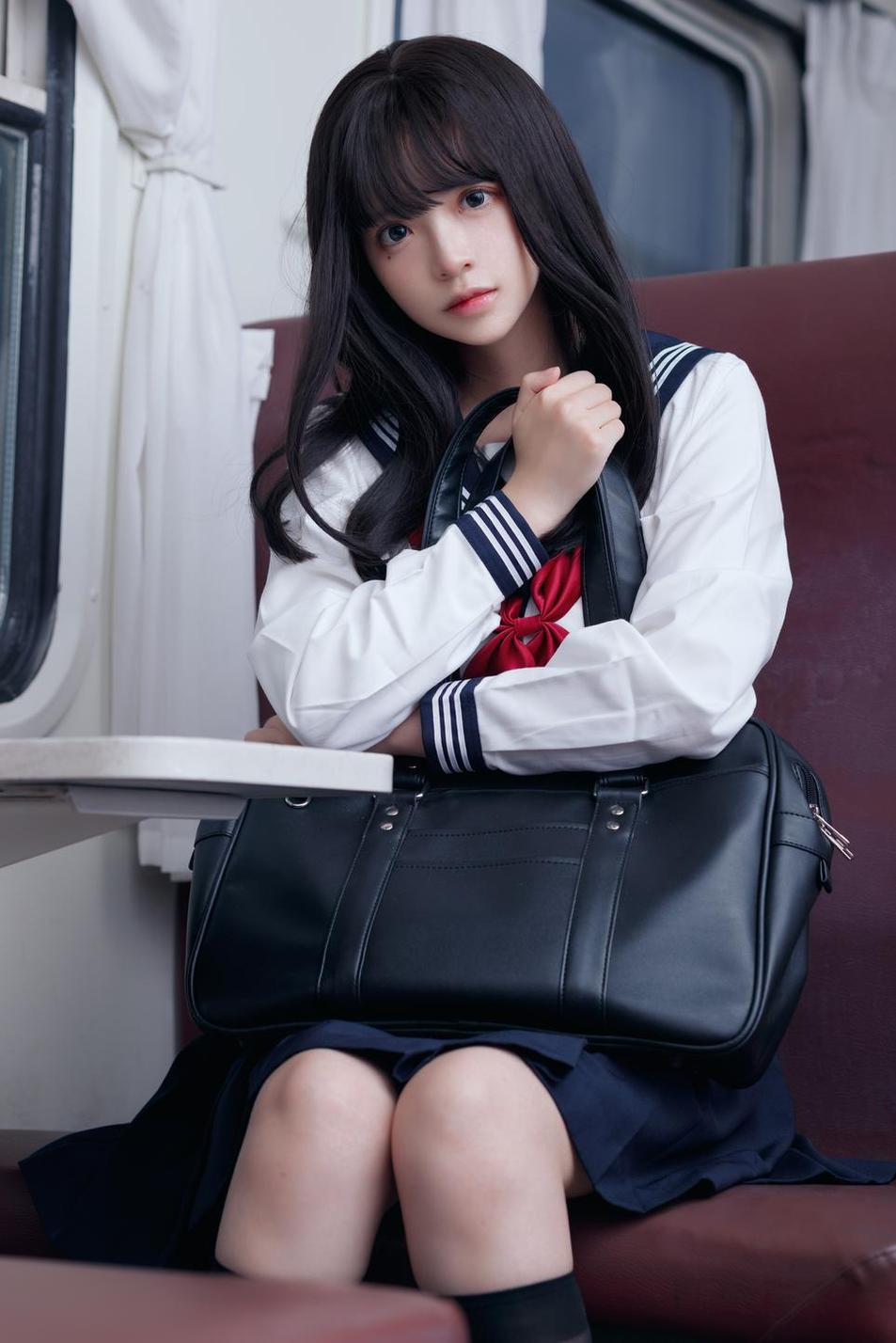 疯猫ss全套百度云n最新作品，精心的打磨让你看完再也不忘记。