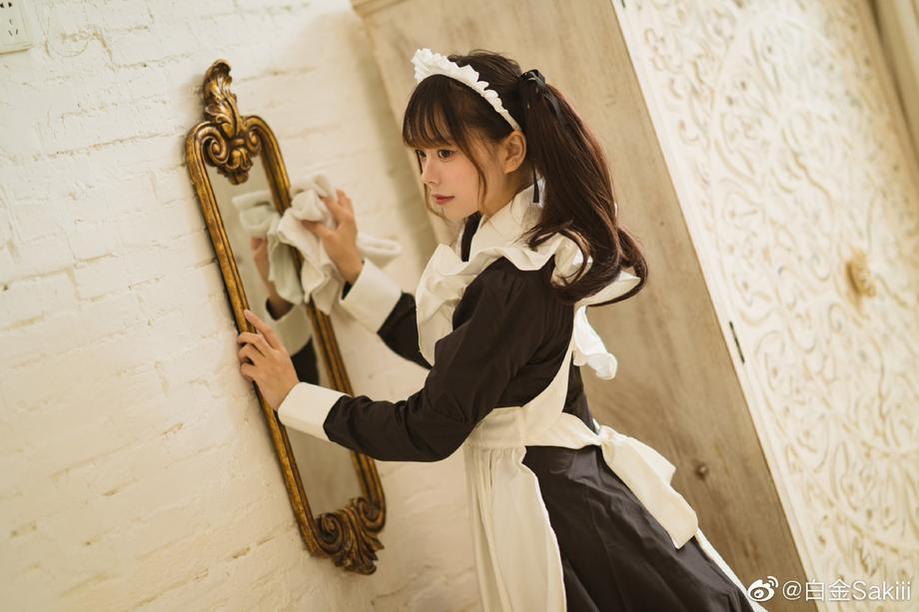白金saki图包全方面呈现cos魅力，绝对不容错过。