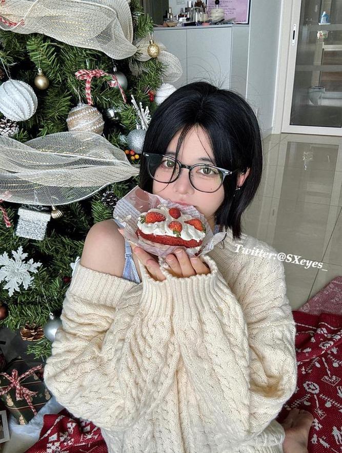 重温经典！眼酱大魔王图片头像原图无删，珍贵图包收录