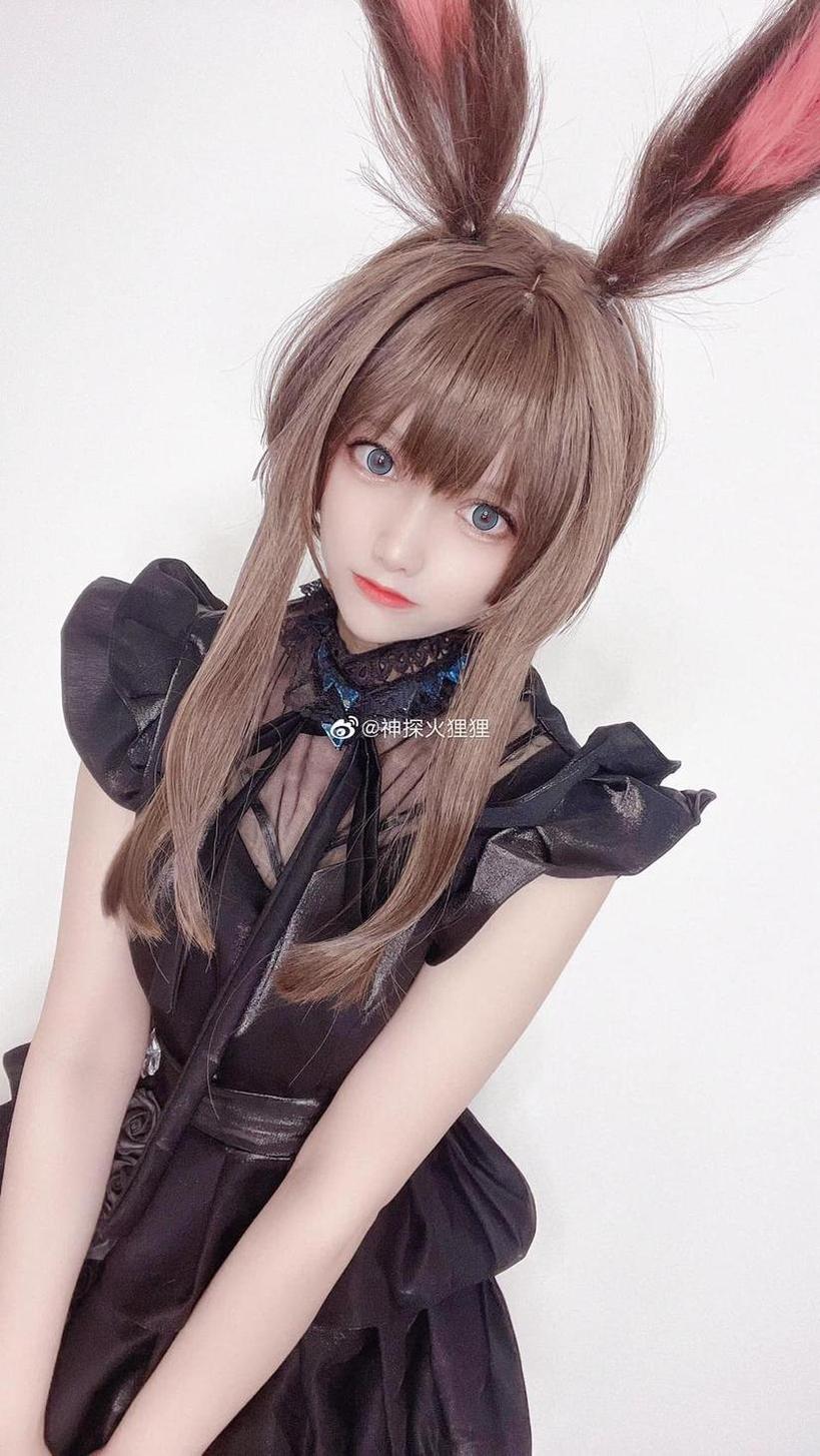神探火狸狸cos：每日更新的分享图包，满足你cos的狂热