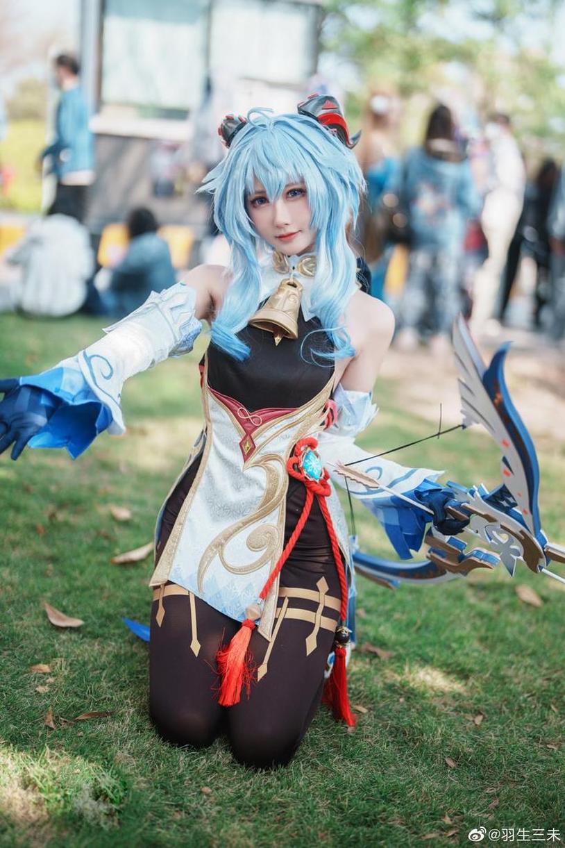 羽生三未图包资源中的摄影作品，每张照片都代表了一个故事