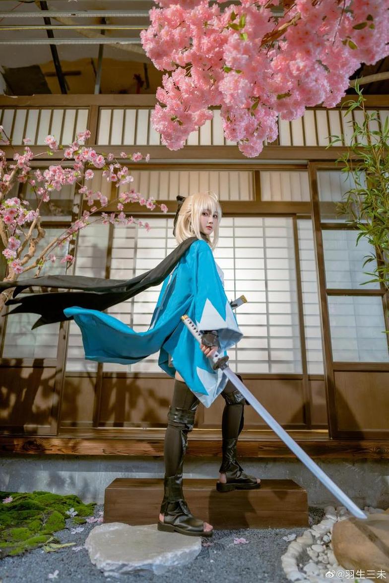 羽生三未是谁我亲手拍摄的cos美图，惊艳你的眼睛