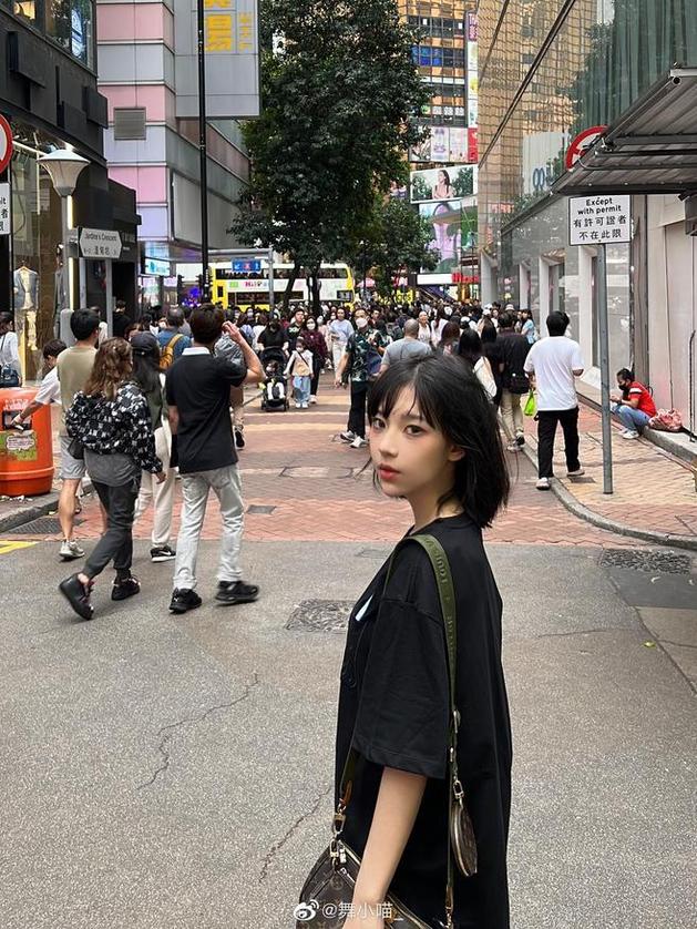 舞小喵cos：美图摄影，让你感受别样的艺术味道