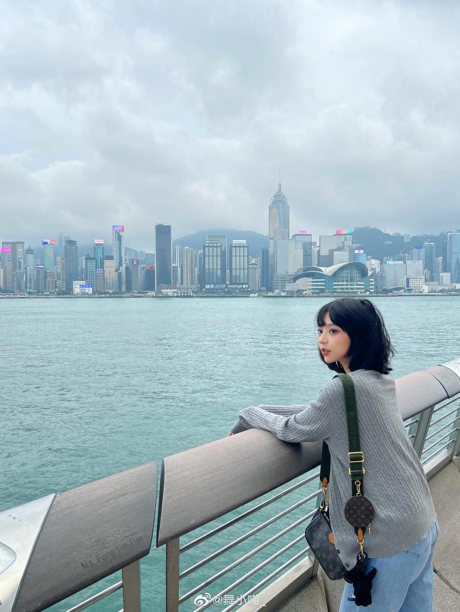 舞小喵图片好看程度在线评定