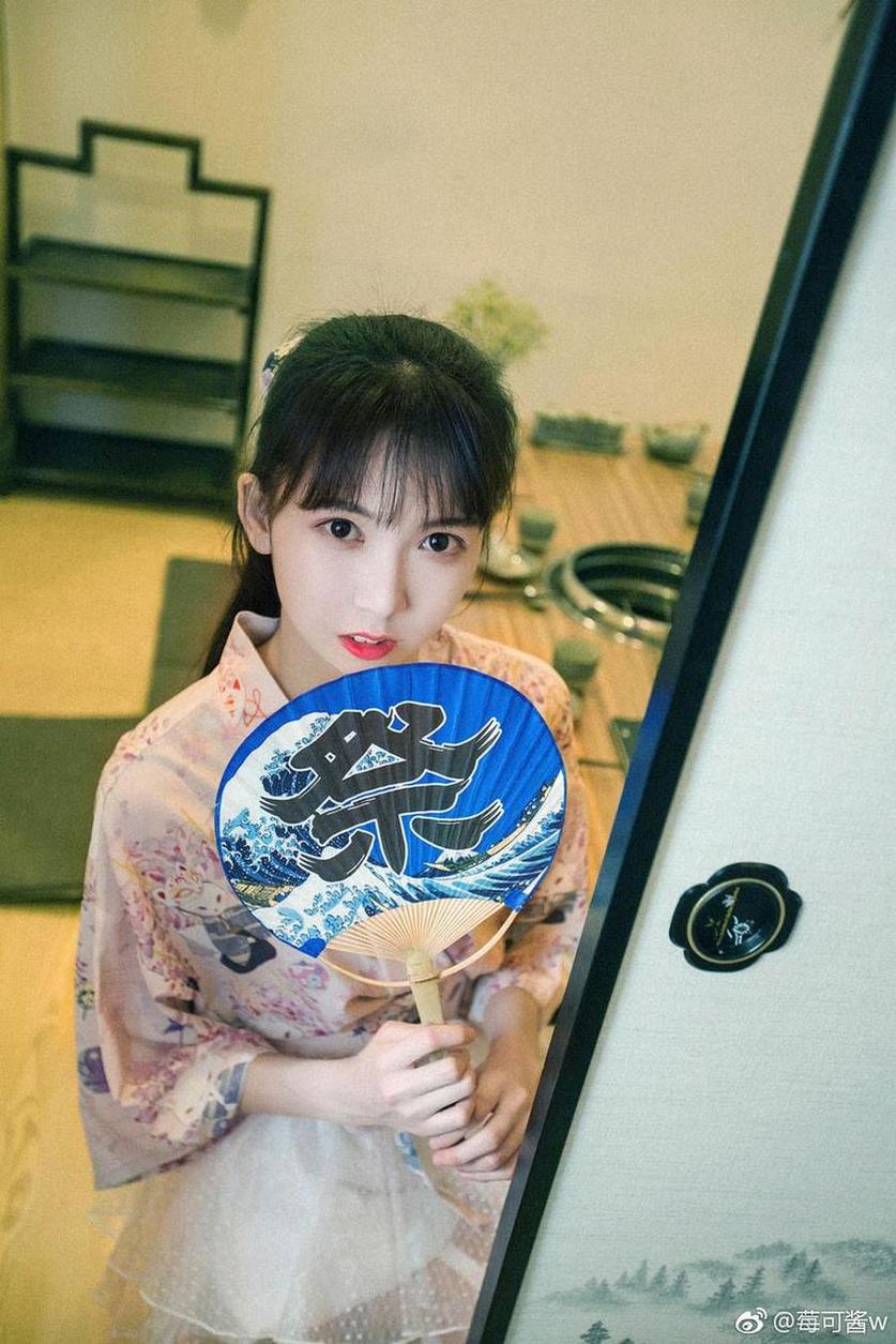 寻找最美少女！莓可酱w微博摄影大赛已经开始