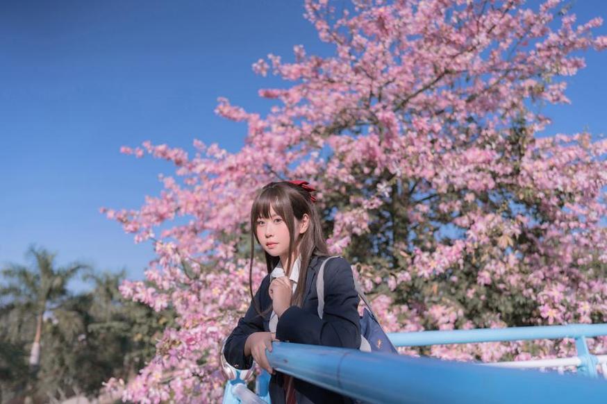 阳光美少女萌芽儿o0的cosplay原图，与你共享视觉盛宴