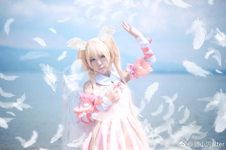 蓝小沂kiki的近况分享：最新cos作品让你大呼过瘾