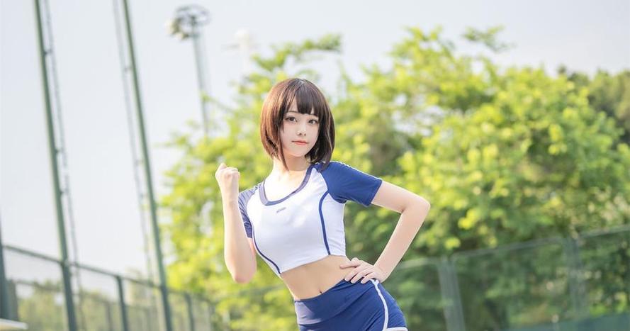 蜜汁猫裘的微博，全新cos作品即将更新