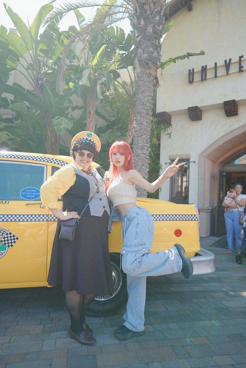 精选三张螺旋猫刀锋女王cos美图，惊呆了小伙伴们