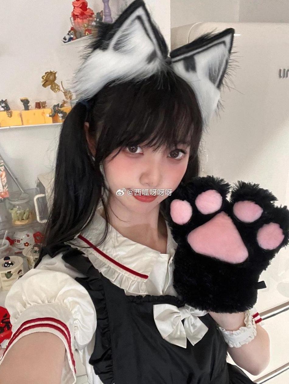 定制西呱呀呀呀西瓜少女唯美图包来啦