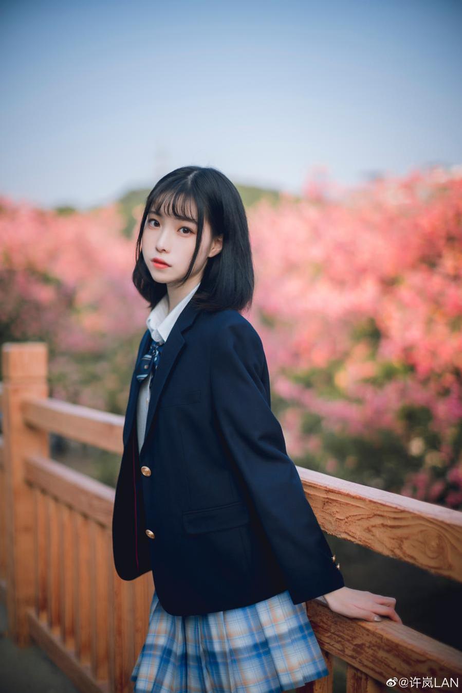 许岚lan冰淇淋的更新，每天都有新口味等你来品尝。