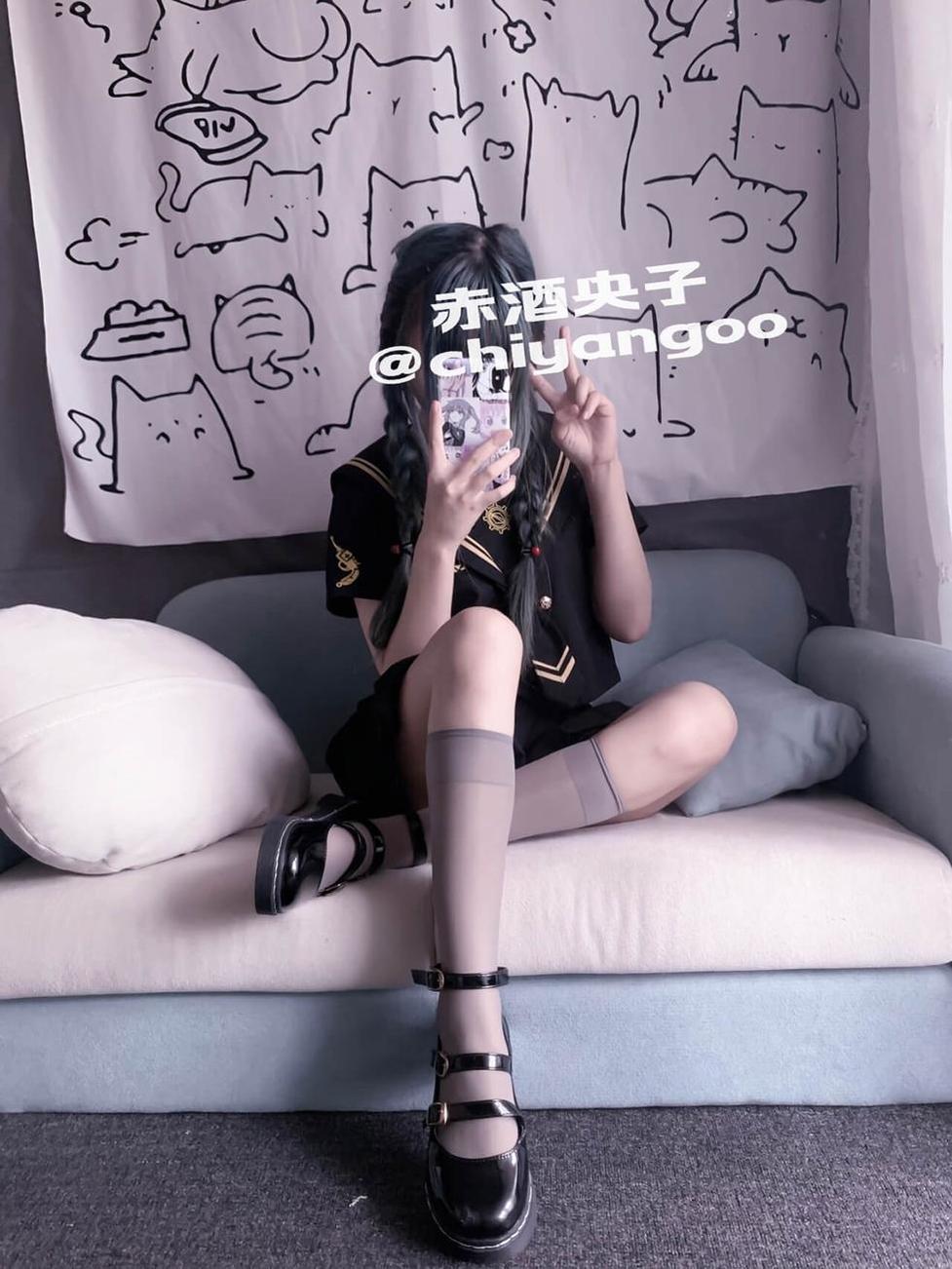 1000张赤酒央子图片，这份cos图包包含了精选的cosplay摄影作品