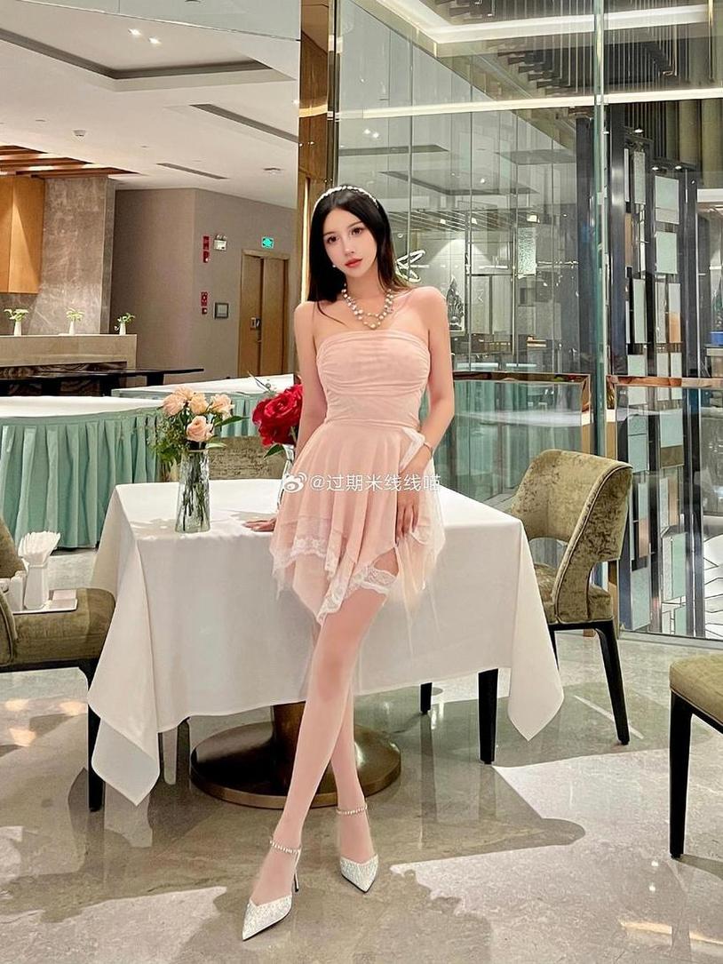 过期米线线喵免费网盘：美图纷呈，看照片也能一饱眼福