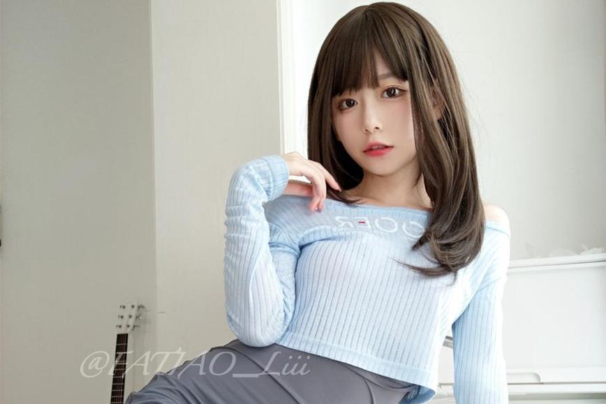 迷之呆梨真实姓名的经典照片无删版