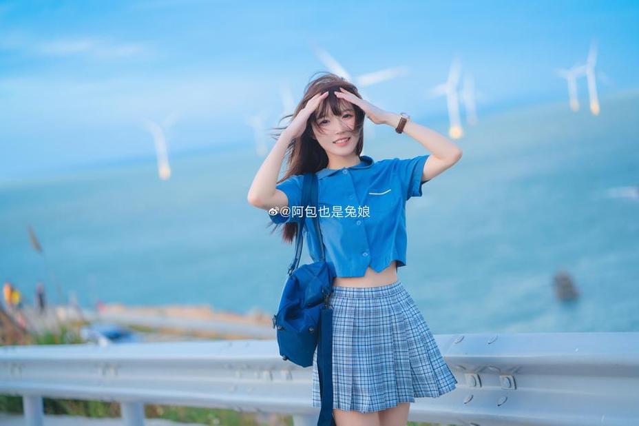 阿包也是兔娘元神皇女的完美cos作品，细节堪比原图