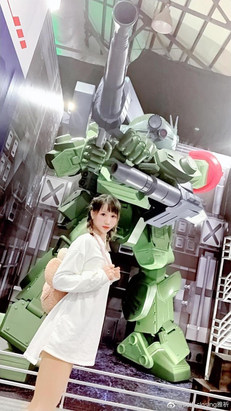 原图更新：雅祈大凤演绎盛夏的梦境