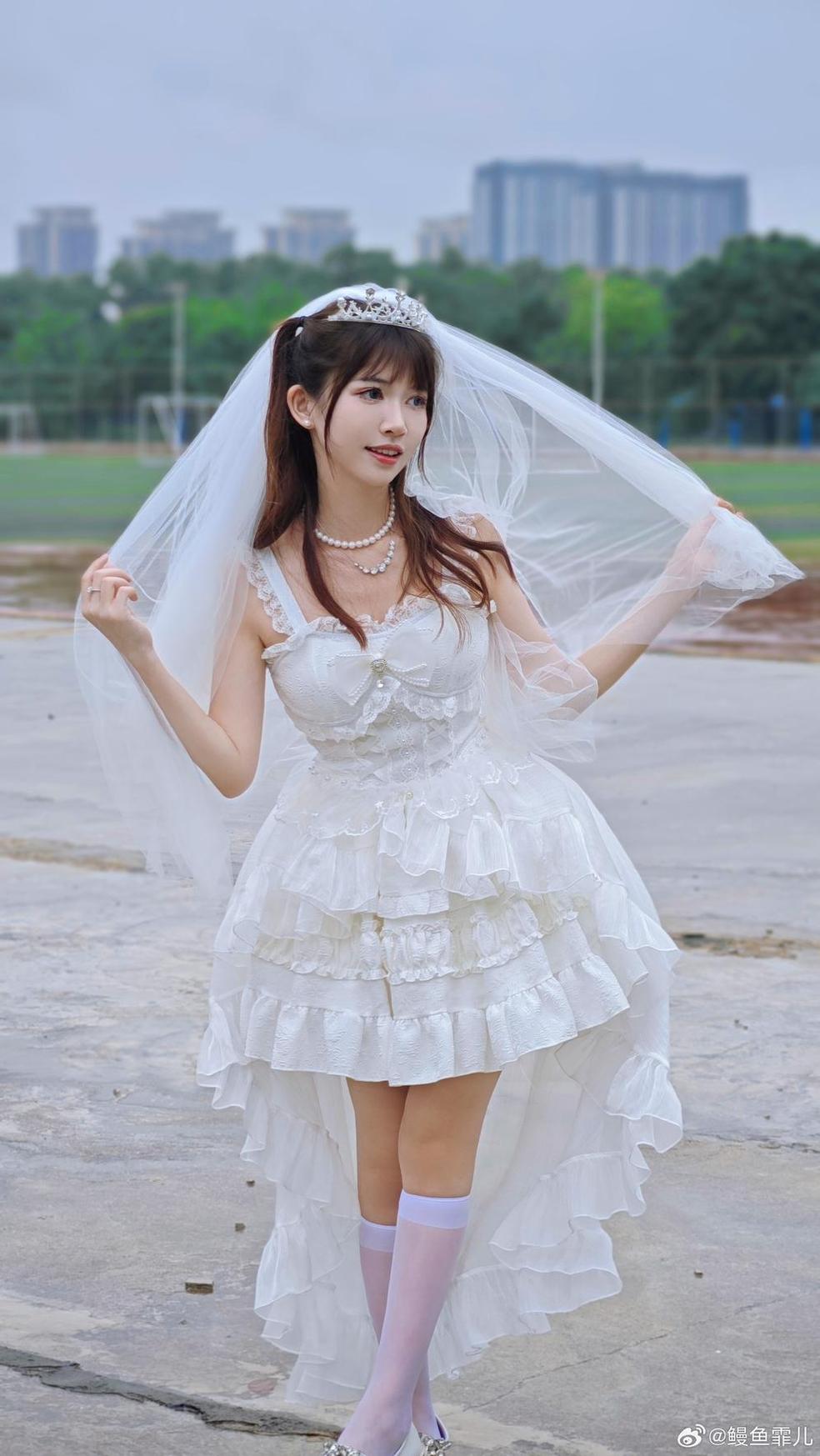 新鲜出炉的精美鳗鱼霏儿cos斯卡哈图片更新